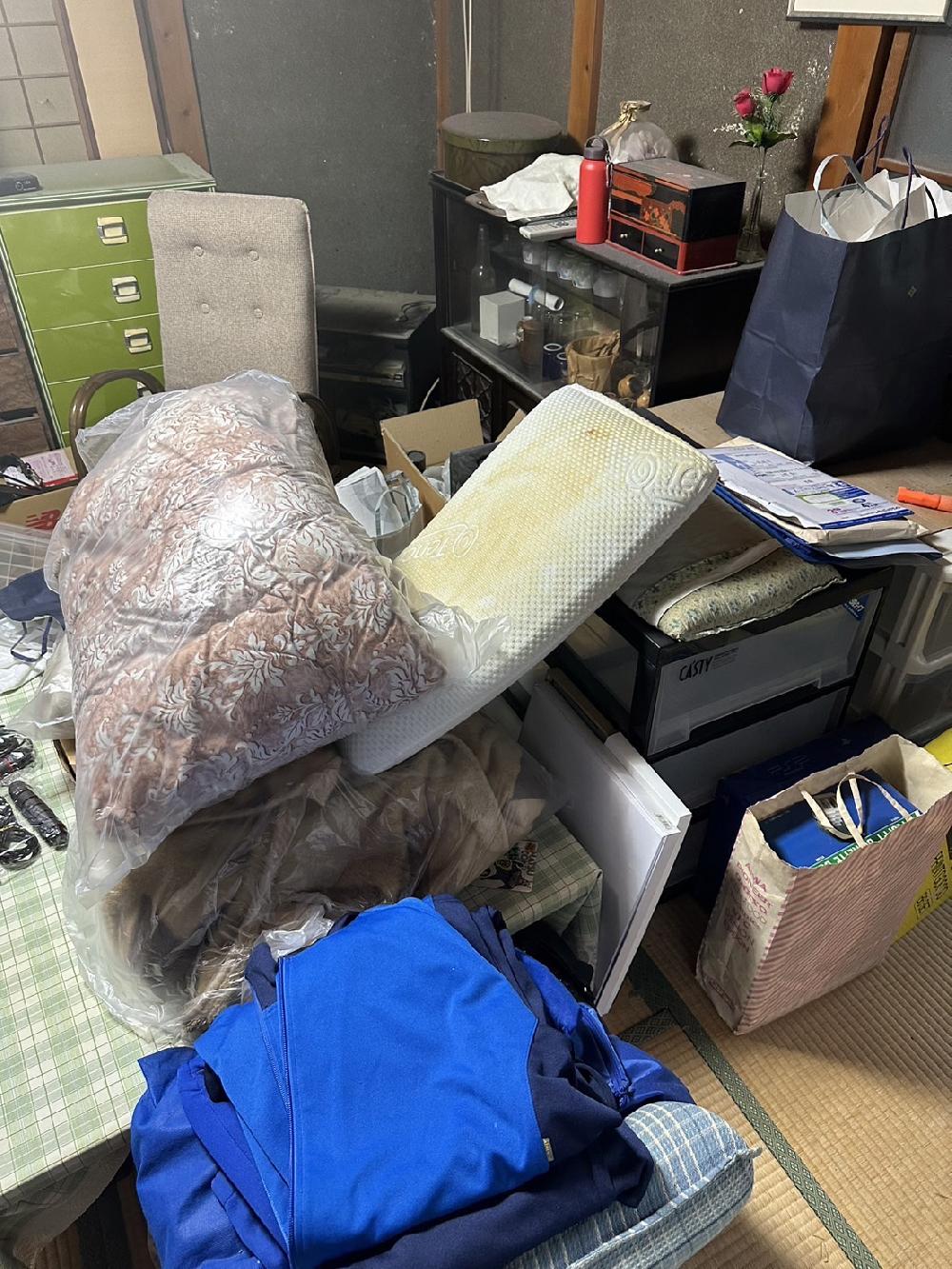 【遺品整理作業】不動産屋さんからご紹介でご依頼をいただきました！稲城市で遺品整理作業です。