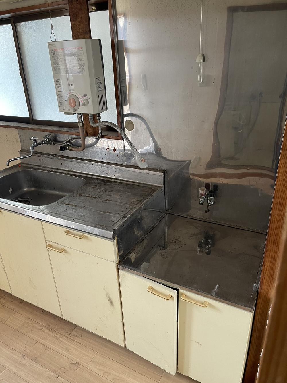 【葛飾区での遺品整理/ゴミ屋敷　片付作業】成年後見人様からご紹介でご依頼をいただきました！